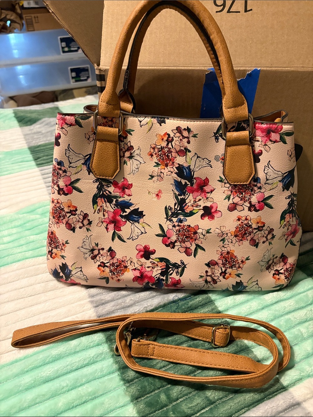Payless Floral Print Tote Bag in Cream with Tan Handles